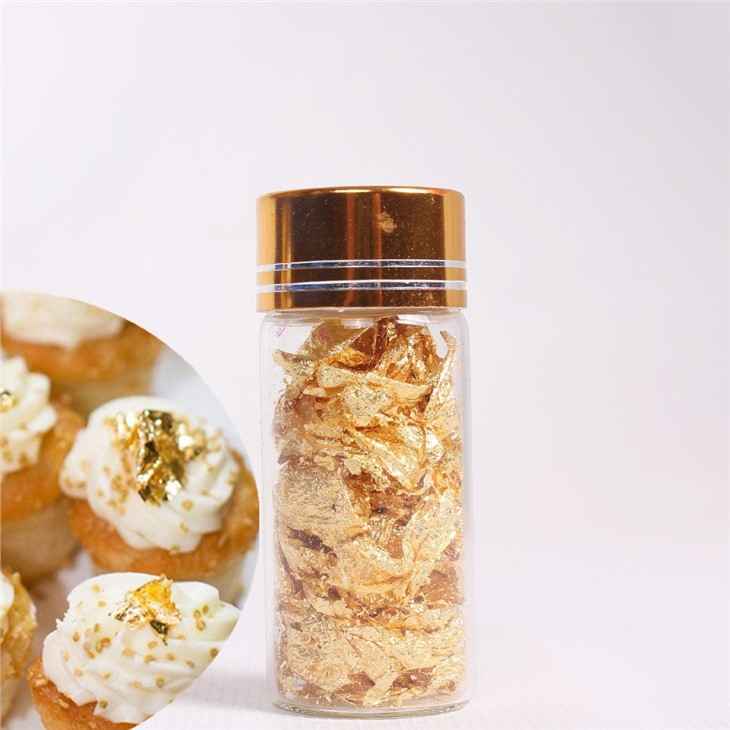 Gold flakes leaf cake